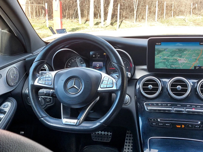 Mercedes-Benz C 220 AMG 9G-Tronic/MULTIBEAM/FULL ASSIST/AMBIENT/4MATIC, снимка 8 - Автомобили и джипове - 49192091