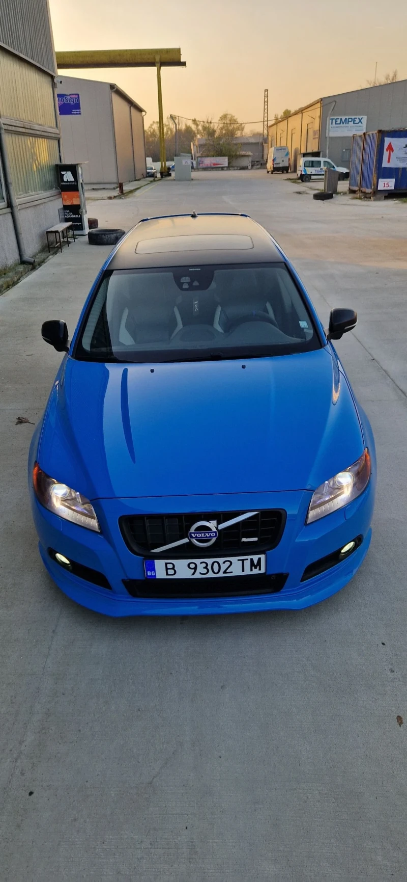 Volvo V70 V70 D5 AWD R DESIGN POLESTAR , снимка 2 - Автомобили и джипове - 51397808