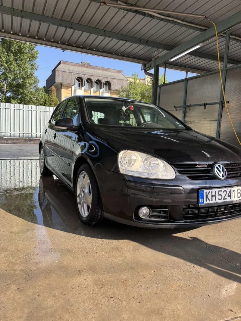VW Golf  5 2.0 FSI, снимка 2 - Автомобили и джипове - 50691460