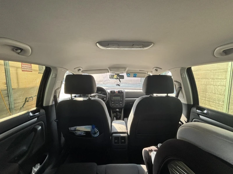 VW Golf  5 2.0 FSI, снимка 8 - Автомобили и джипове - 50691460