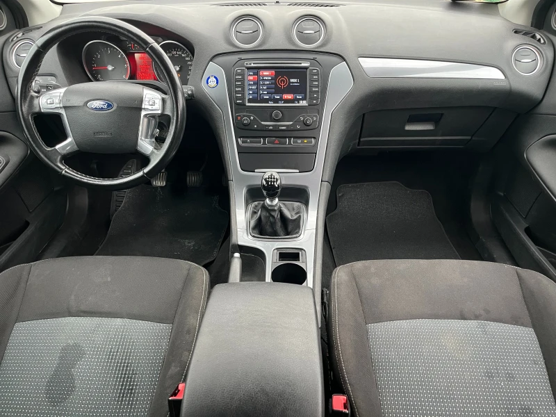 Ford Mondeo -Deutsch-English-Francais-Руский-Български, снимка 8 - Автомобили и джипове - 51925269