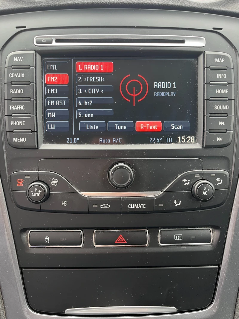 Ford Mondeo -Deutsch-English-Francais-Руский-Български, снимка 10 - Автомобили и джипове - 51925269