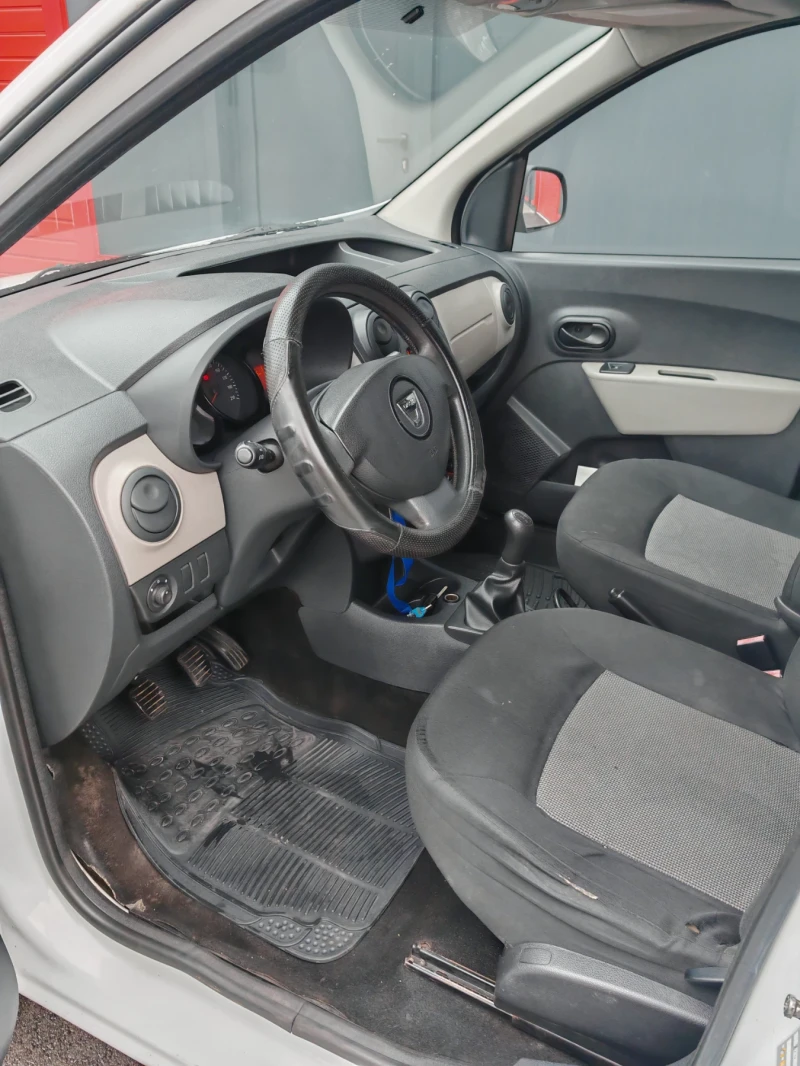 Dacia Dokker, снимка 11 - Автомобили и джипове - 52502732