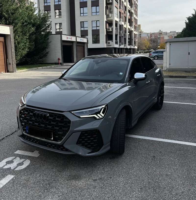 Audi RSQ3 Sportback* , снимка 3 - Автомобили и джипове - 52740012