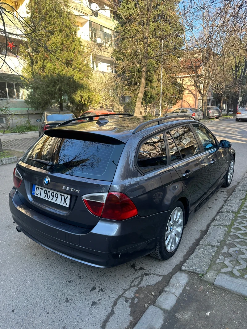 BMW 320, снимка 2 - Автомобили и джипове - 52848692