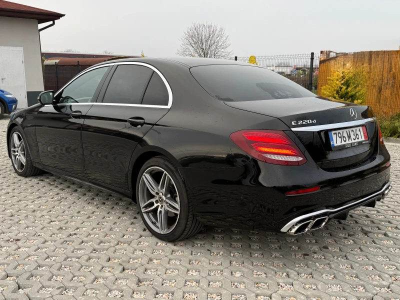 Mercedes-Benz E 220 AMG = HeadUp = DIGITAL, снимка 4 - Автомобили и джипове - 52894019
