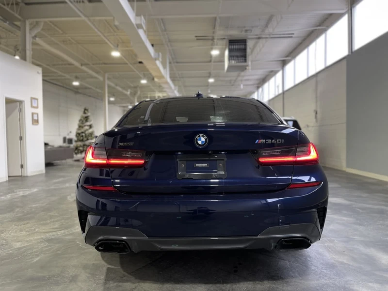 BMW 340 * АВТО КРЕДИТ* ЦЕНА ДО БГ * Сервизна история * , снимка 5 - Автомобили и джипове - 52907765