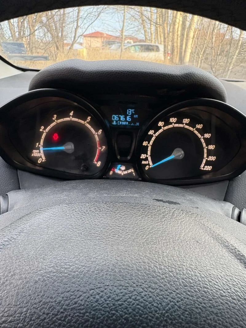 Ford Fiesta 1.25i Euro 5B, снимка 13 - Автомобили и джипове - 52975415