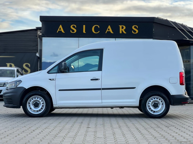 VW Caddy / 2.0 TDI / РЕГИСТРИРАНО И ОБСЛУЖЕНО / , снимка 2 - Автомобили и джипове - 53511018