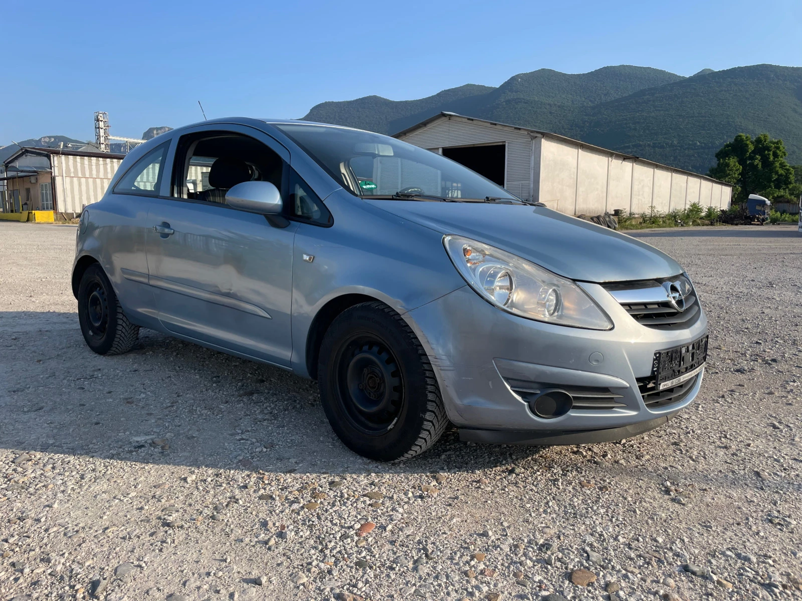 Opel Corsa 1.2 БЕНЗИН КЛИМА НАВИ - изображение 2