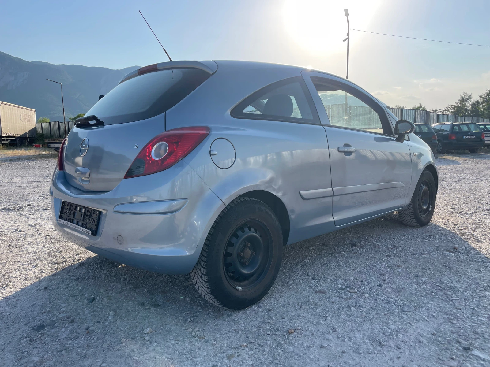 Opel Corsa 1.2 БЕНЗИН КЛИМА НАВИ - изображение 3