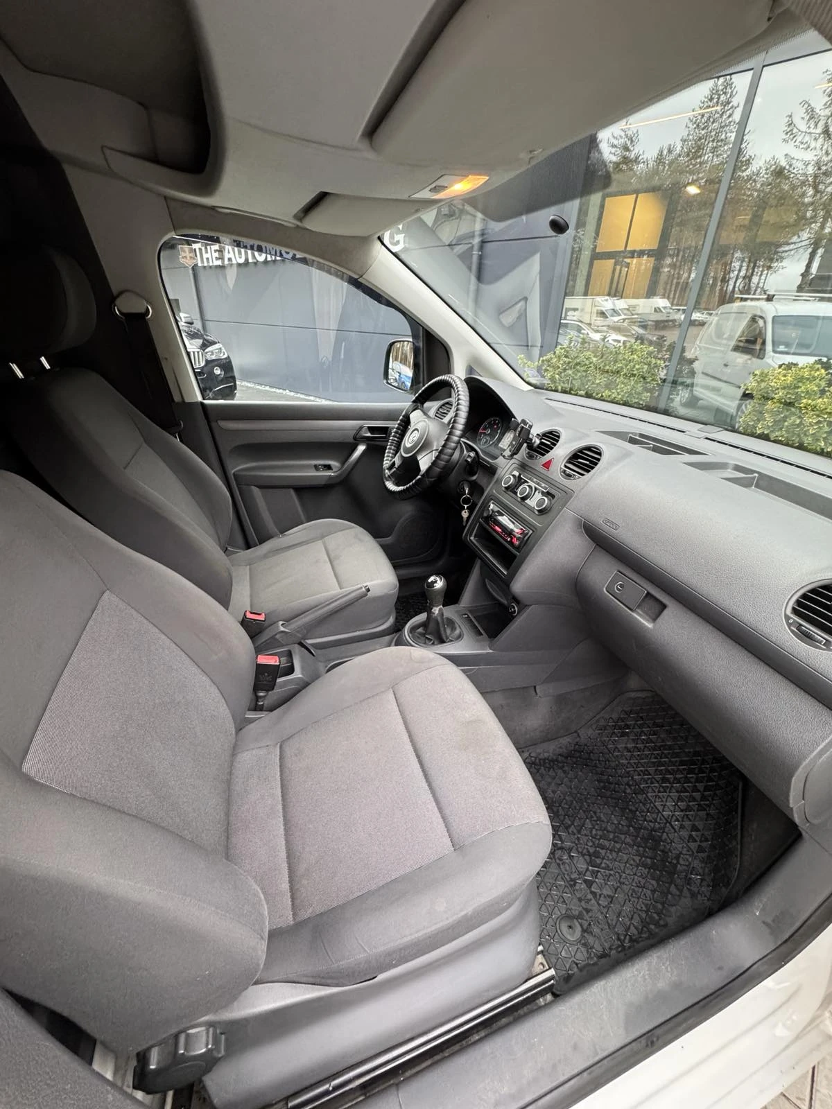 VW Caddy MAXI-МЕТАН | Mobile.bg — изображение 11