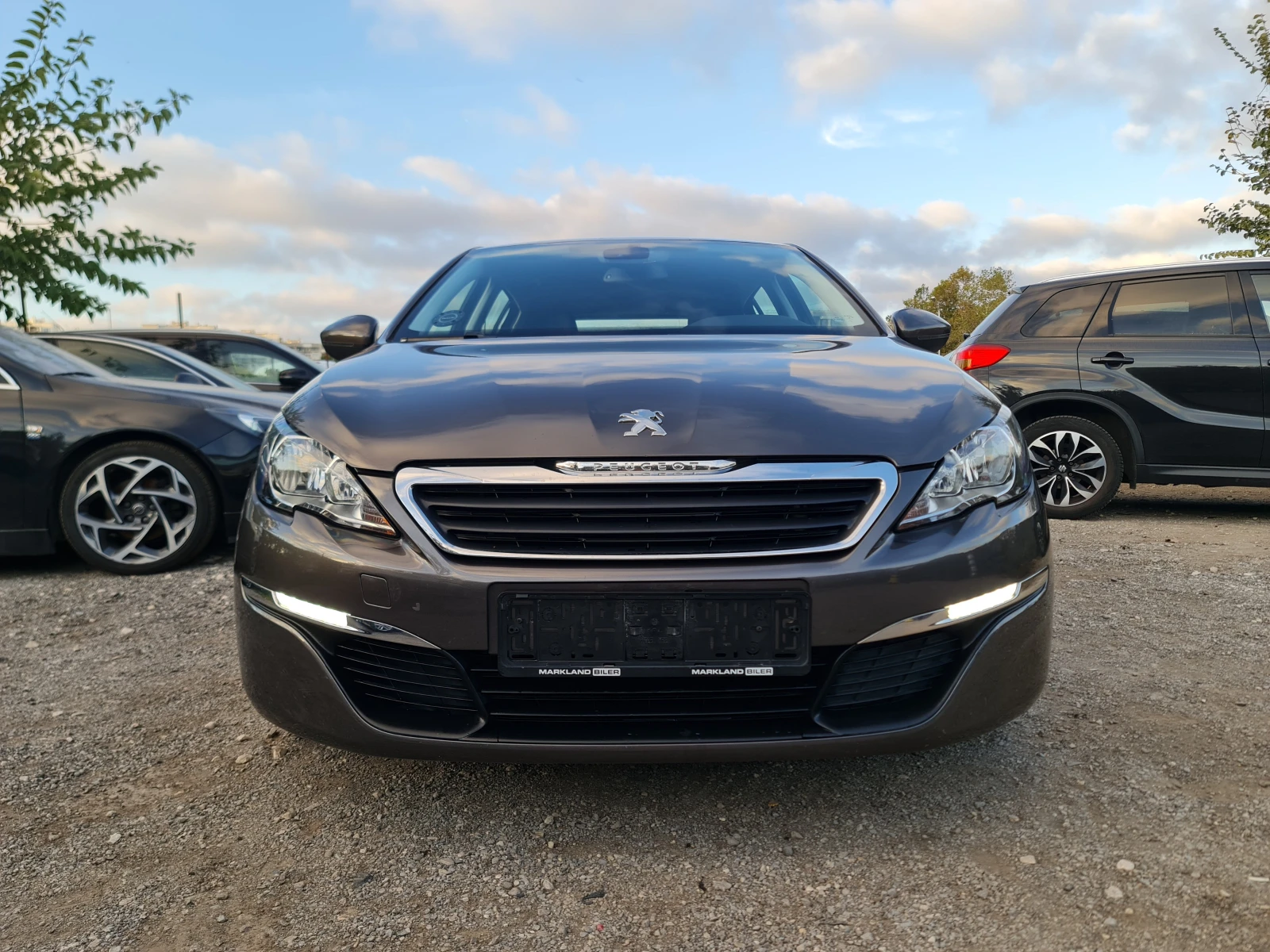 Peugeot 308 KATO ЧИСТО НОВ - изображение 2
