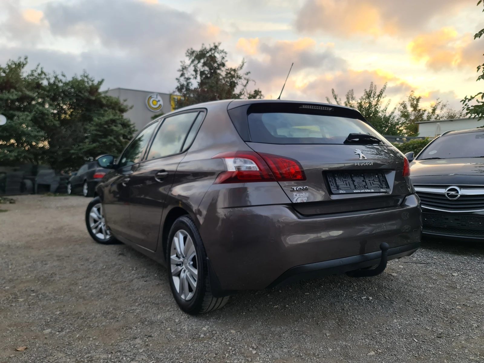 Peugeot 308 KATO ЧИСТО НОВ - изображение 5