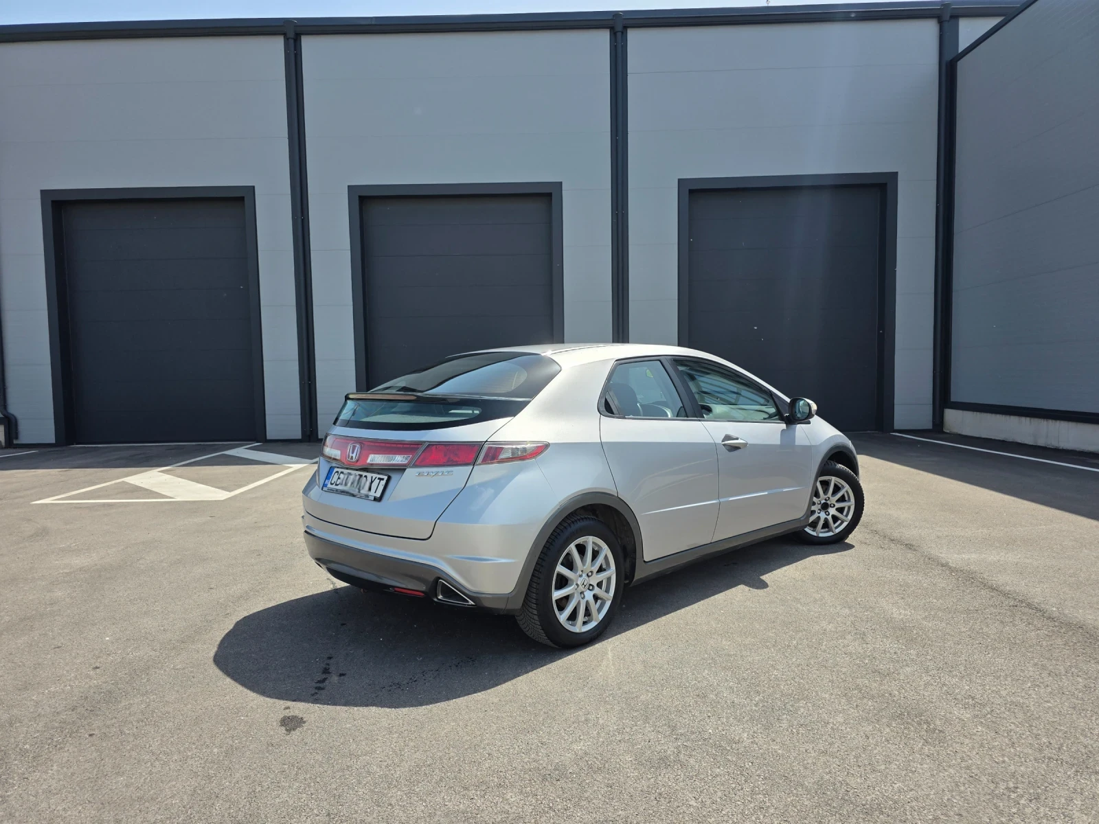 Honda Civic 1.4 i-VTEC (100 кс)  - изображение 4