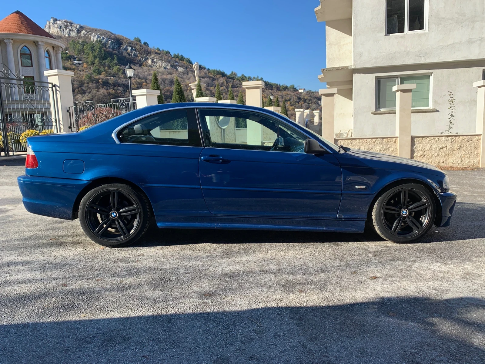BMW 323  - изображение 9