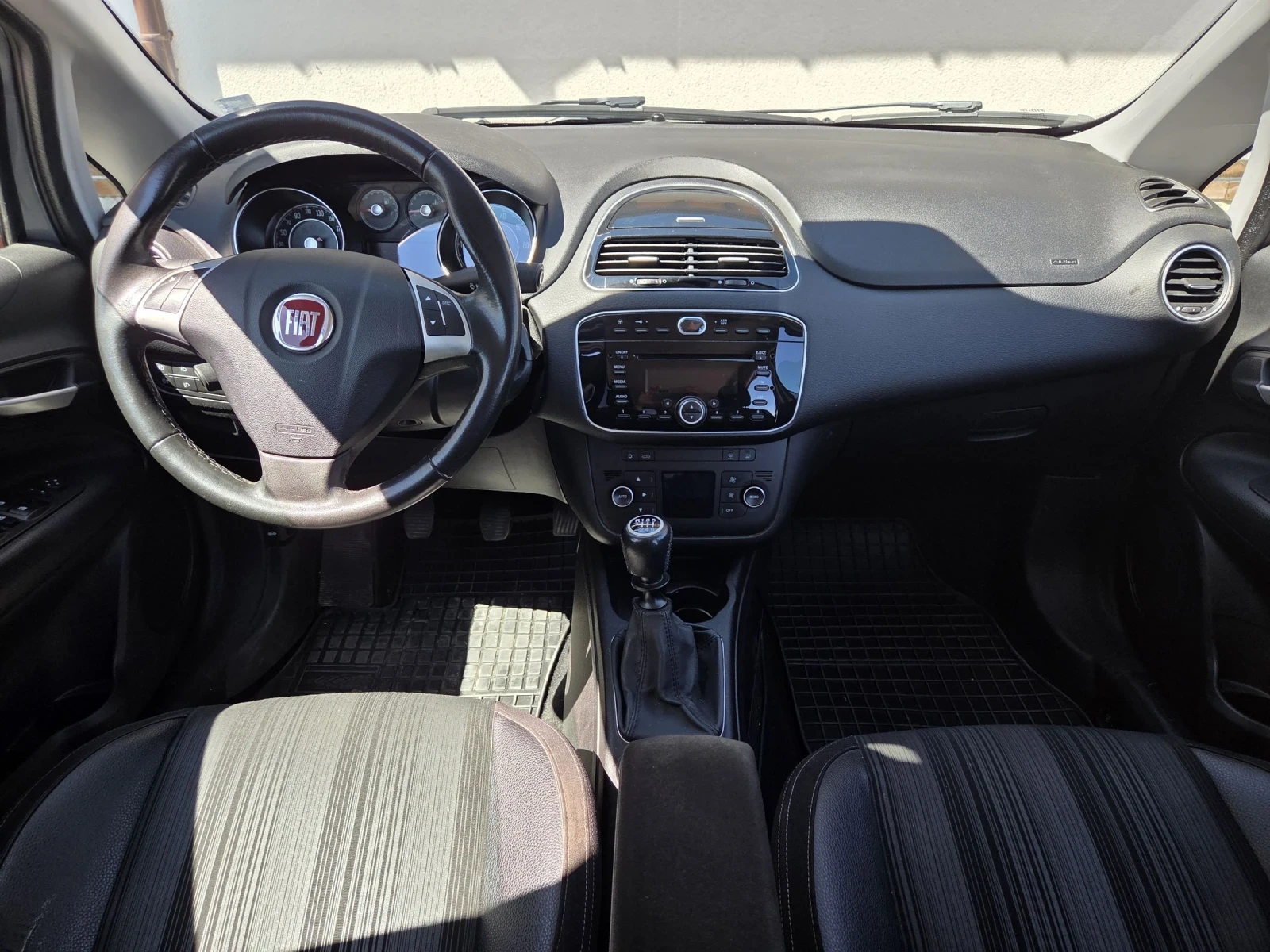 Fiat Punto EVO 1.6Multijet 120k.s. 6sk. - изображение 9
