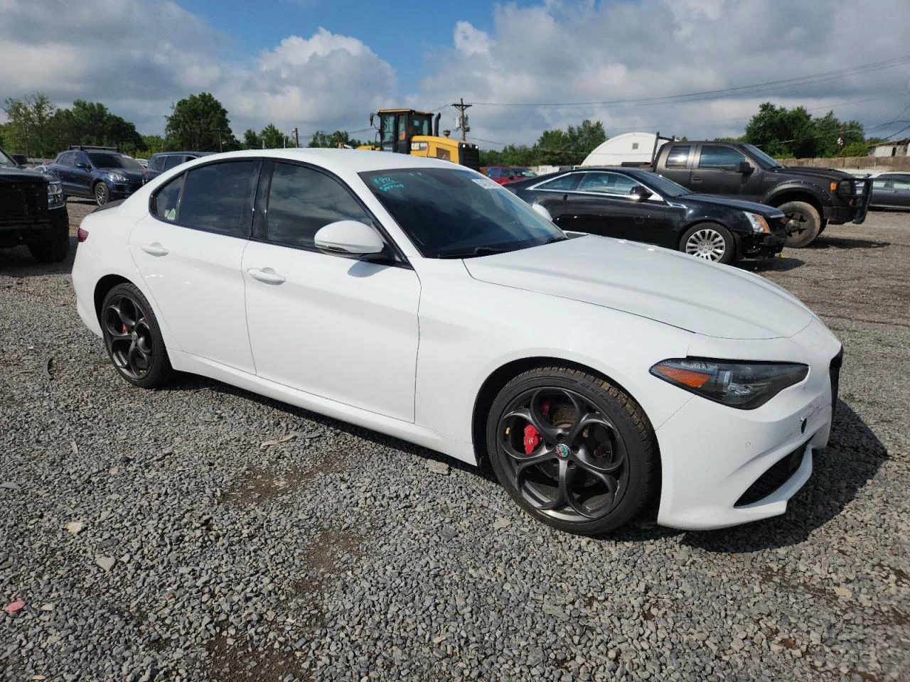 Alfa Romeo Giulia Ti* Q4* Памет на седалките* Подгрев - изображение 3