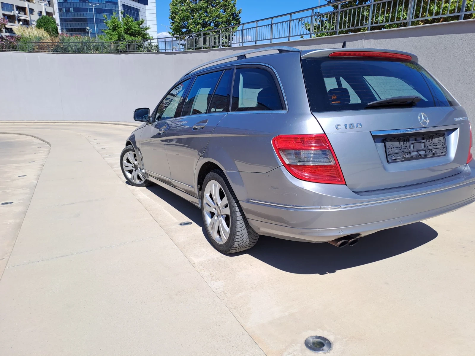 Mercedes-Benz C 180 Авангард/Автомат - изображение 5