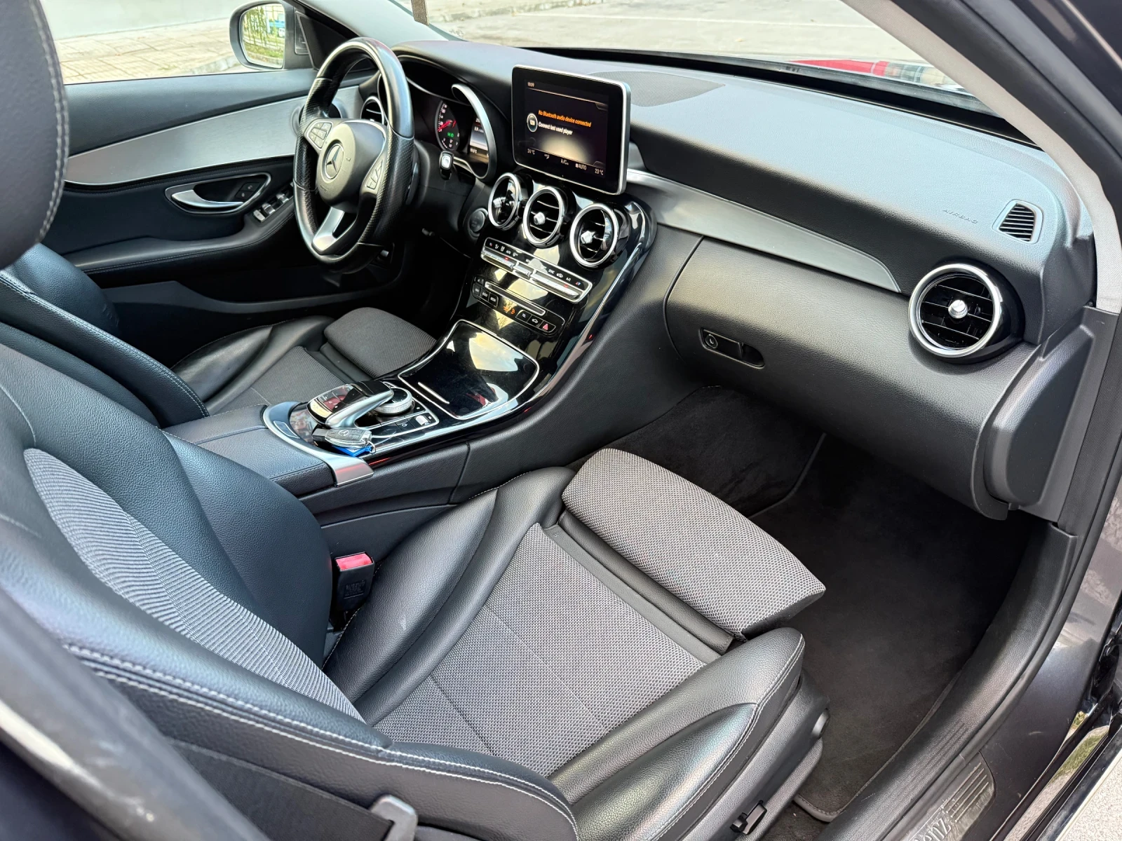 Mercedes-Benz C 220 АВТОПИЛОТ* ПАНОРАМА* ПАРКТРОНИК* ТОП* StartStop | Mobile.bg — изображение 15