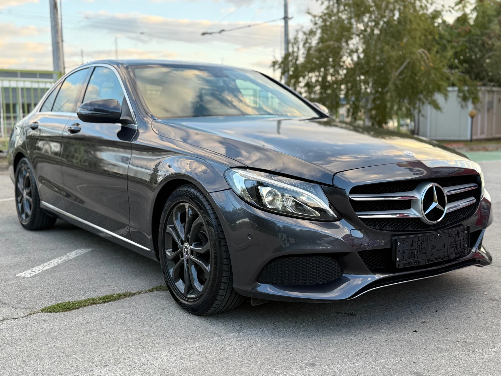 Mercedes-Benz C 220 АВТОПИЛОТ* ПАНОРАМА* ПАРКТРОНИК* ТОП* StartStop | Mobile.bg — изображение 1