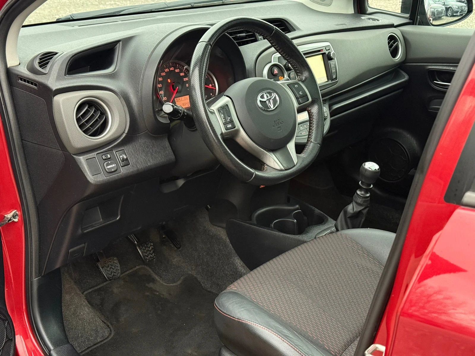 Toyota Yaris 1.33VVTi* * *  | Mobile.bg   9