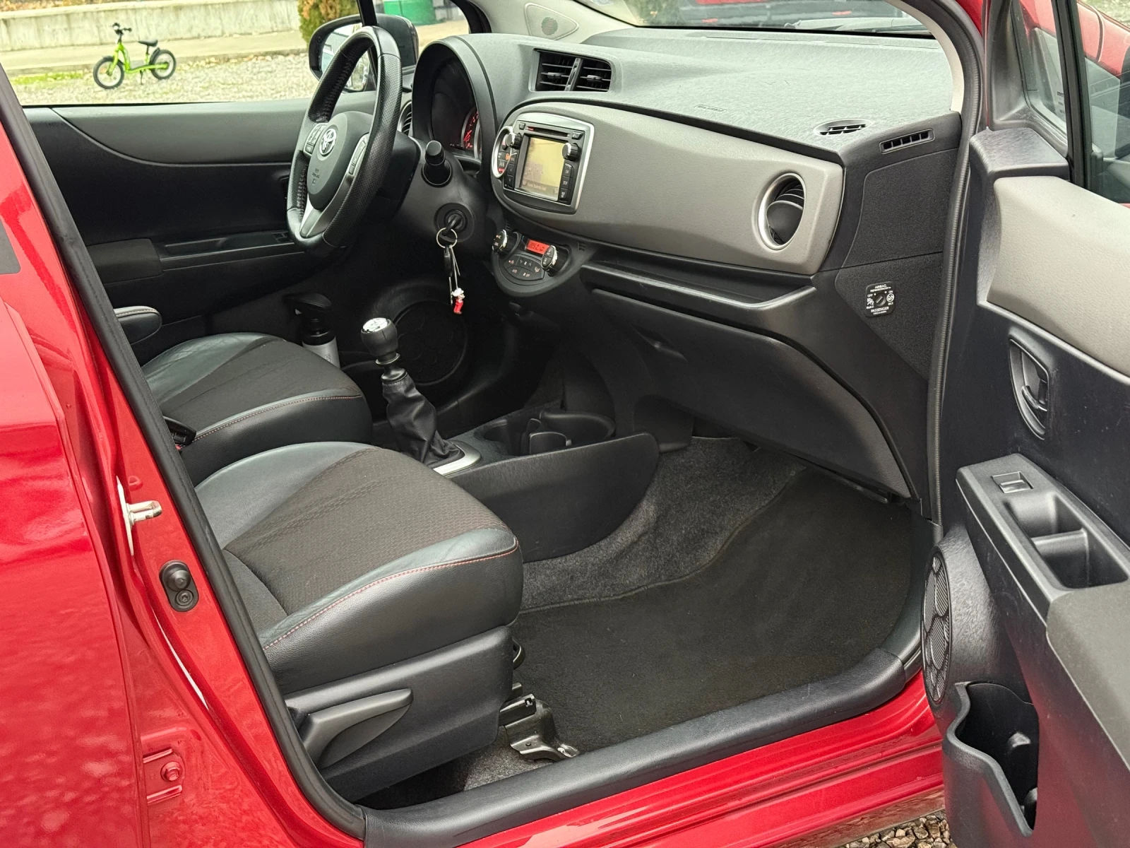 Toyota Yaris 1.33VVTi* * *  | Mobile.bg   11