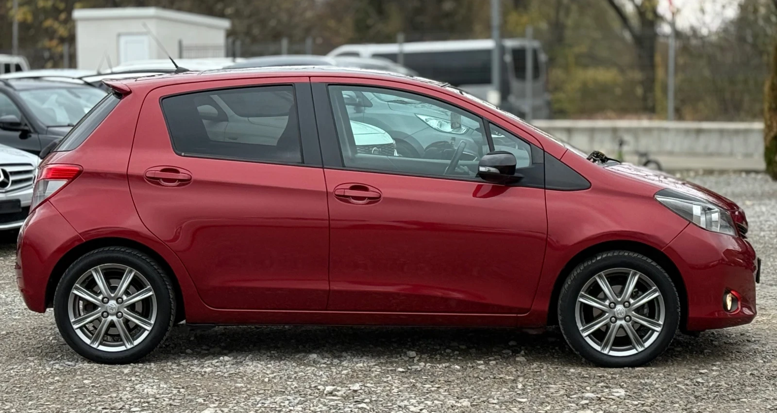 Toyota Yaris 1.33VVTi* * *  | Mobile.bg   8