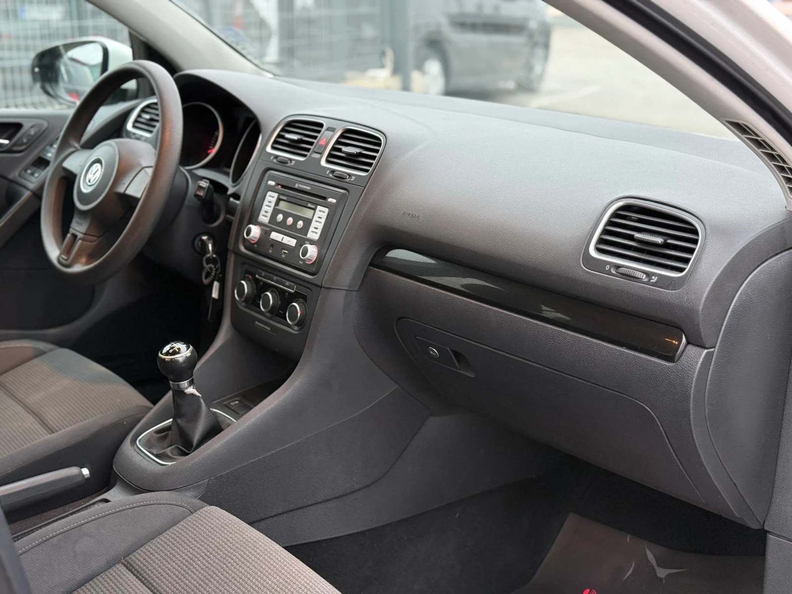 VW Golf 1.2i* 2013�* ��� ���������* 122.000��* ��������*  | Mobile.bg � ����������� 13