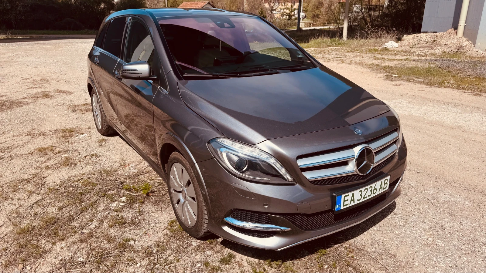 Mercedes-Benz B 250, снимка 3 - Автомобили и джипове - 54257213