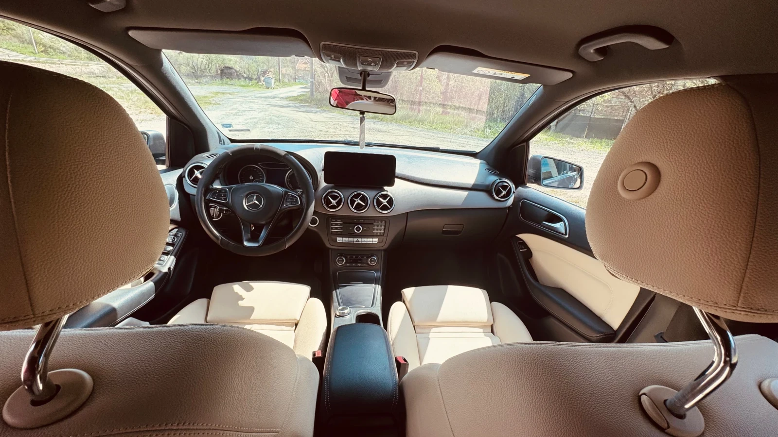 Mercedes-Benz B 250, снимка 7 - Автомобили и джипове - 54257213