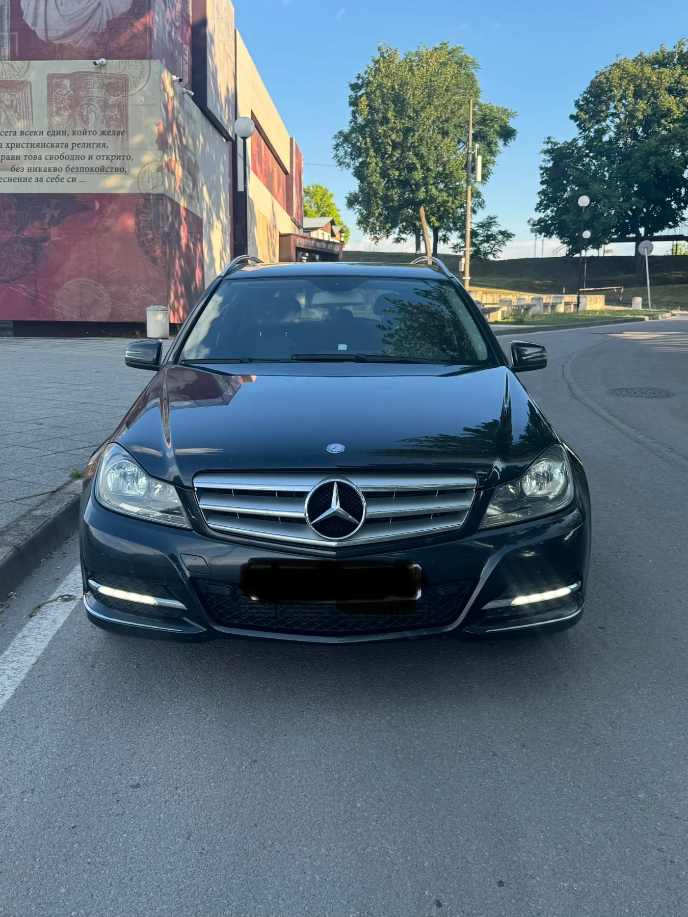 Mercedes-Benz C 200 C220 AVANGARDE, снимка 1 - Автомобили и джипове - 55286552