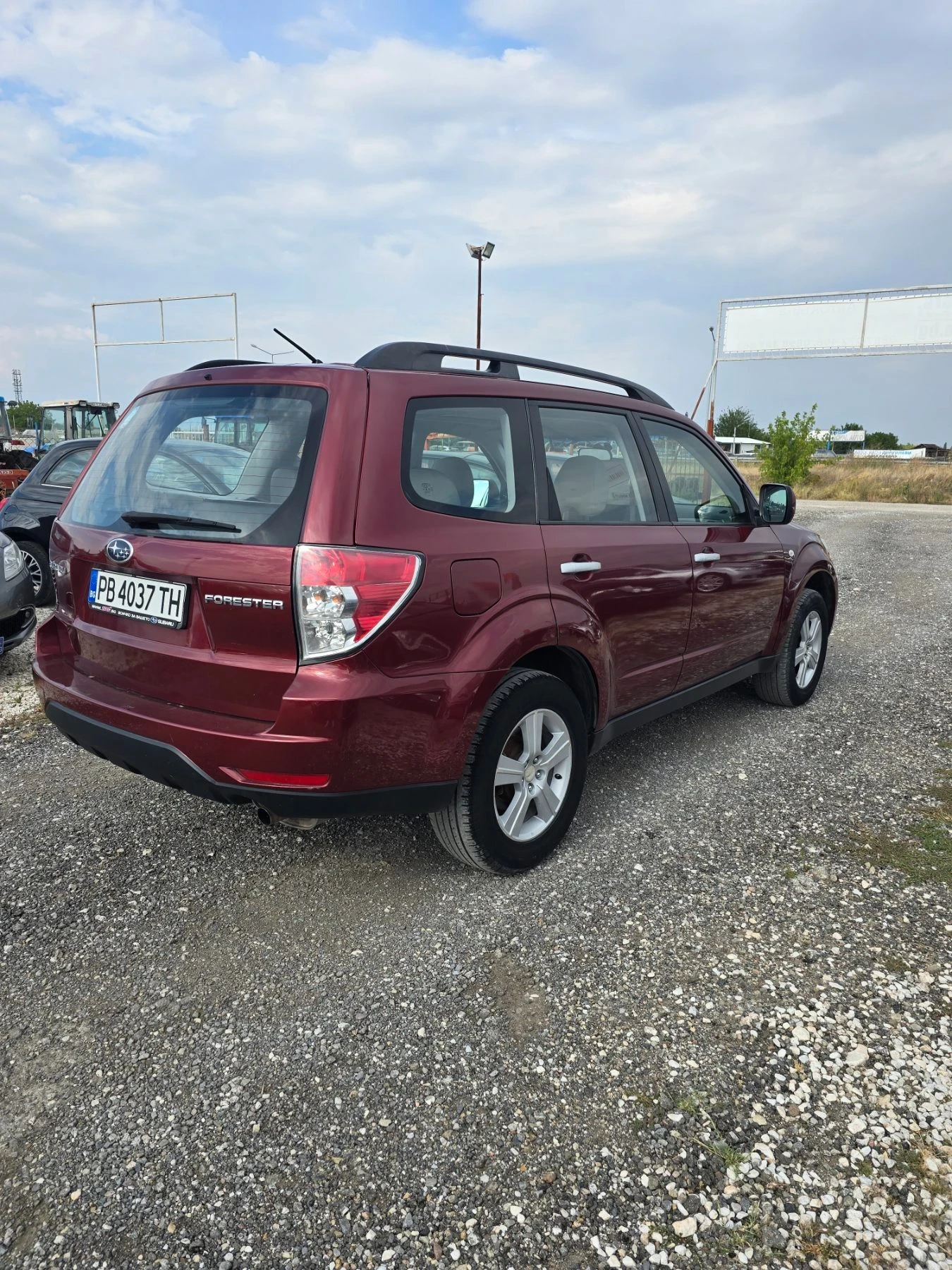 Subaru Forester, снимка 6 - Автомобили и джипове - 55708533
