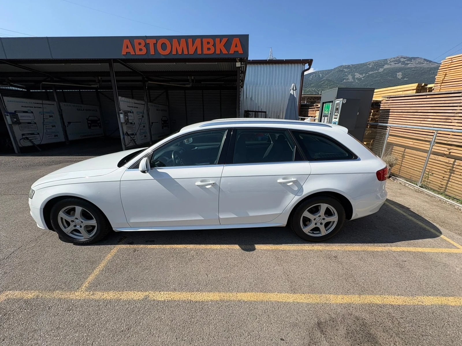 Audi A4, снимка 8 - Автомобили и джипове - 55843320