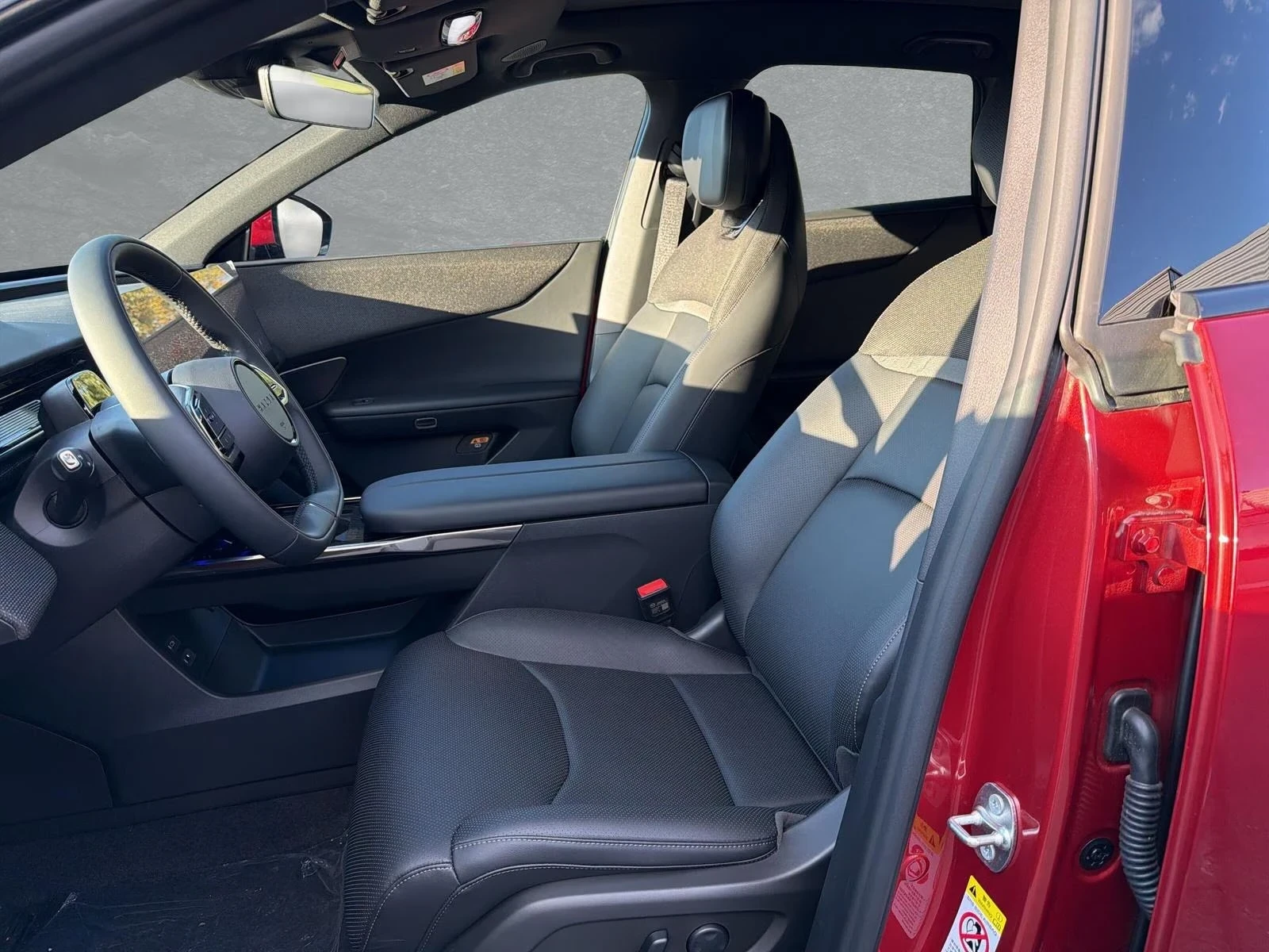 Mazda CX-6e CX-6e Takumi All Options! Warranty! | Mobile.bg � ����������� 5