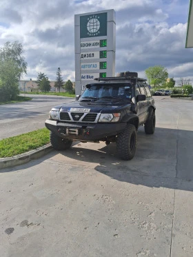 Nissan Patrol Офроуд, снимка 2