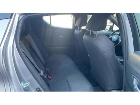 Toyota C-HR Center | Mobile.bg    11