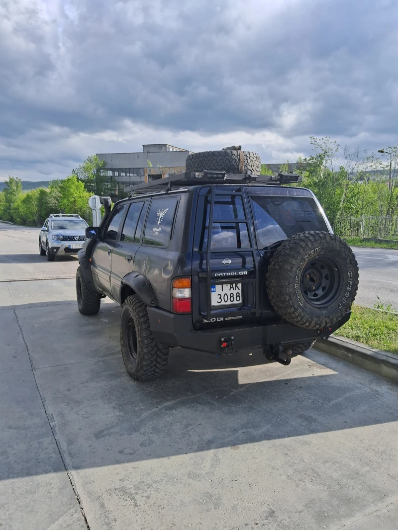 Nissan Patrol Офроуд, снимка 3 - Автомобили и джипове - 49520863