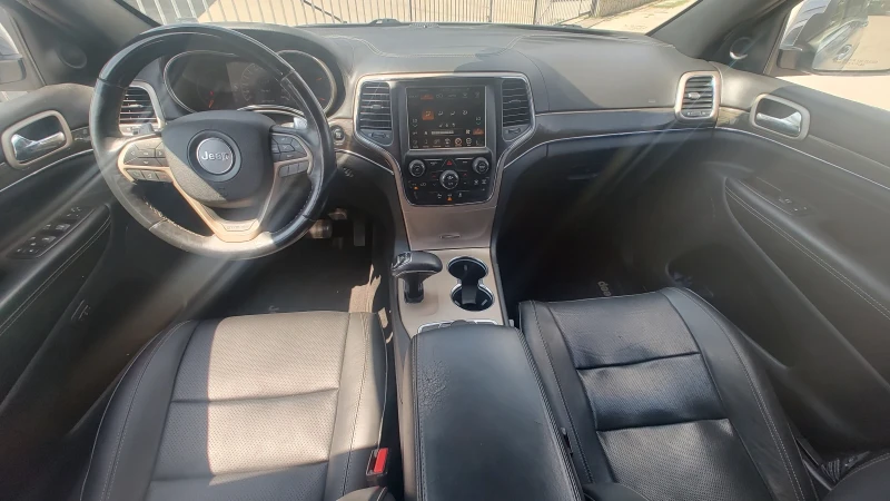 Jeep Grand cherokee Overland , снимка 7 - Автомобили и джипове - 47485040