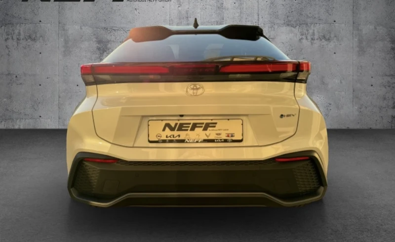 Toyota C-HR 1.8 Hybrid 140кс . в Гаранция  внос Германия , Обс, снимка 5 - Автомобили и джипове - 52542822