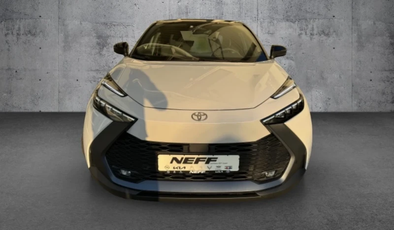 Toyota C-HR 1.8 Hybrid 140кс . в Гаранция  внос Германия , Обс, снимка 2 - Автомобили и джипове - 52542822