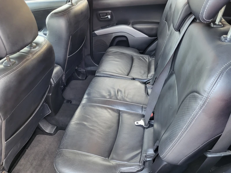 Citroen C-Crosser 2.2HDI, снимка 9 - Автомобили и джипове - 52555104