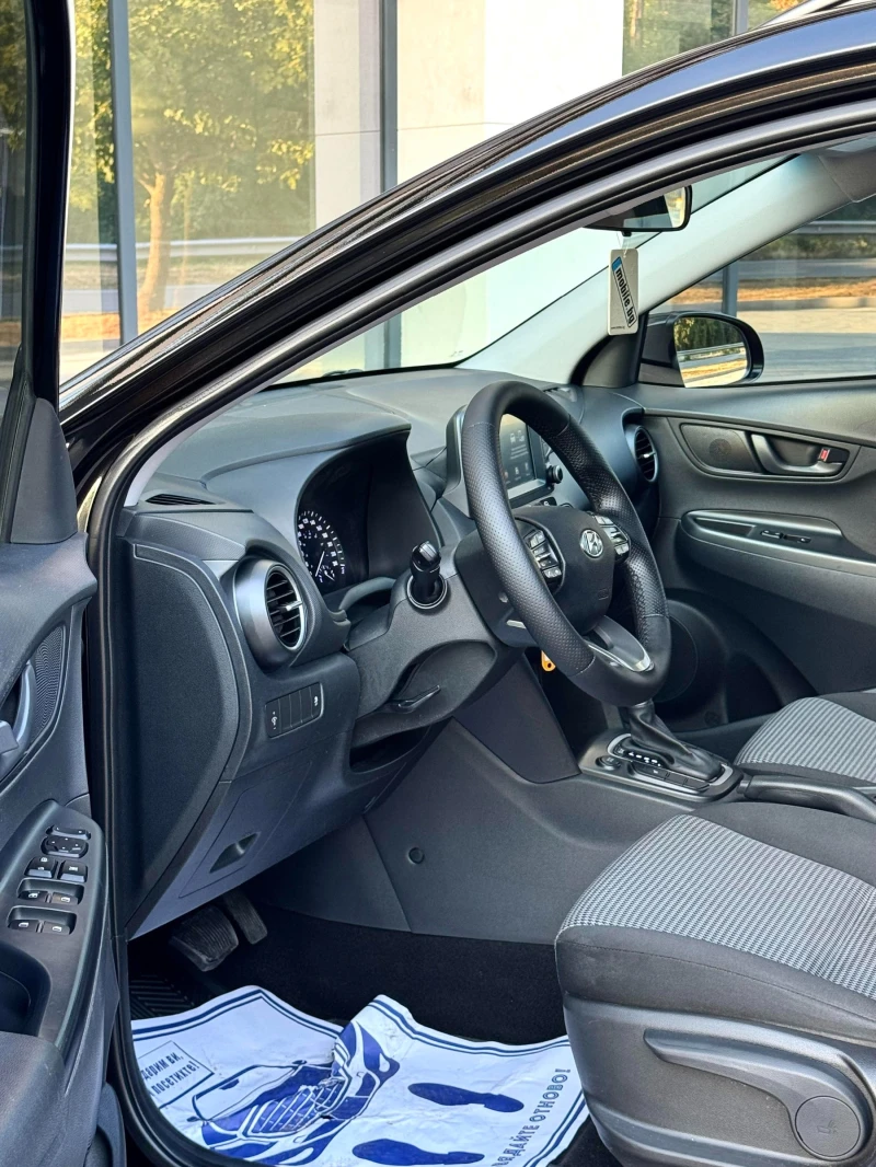 Hyundai Kona 2.0 автоматик, снимка 8 - Автомобили и джипове - 51339060