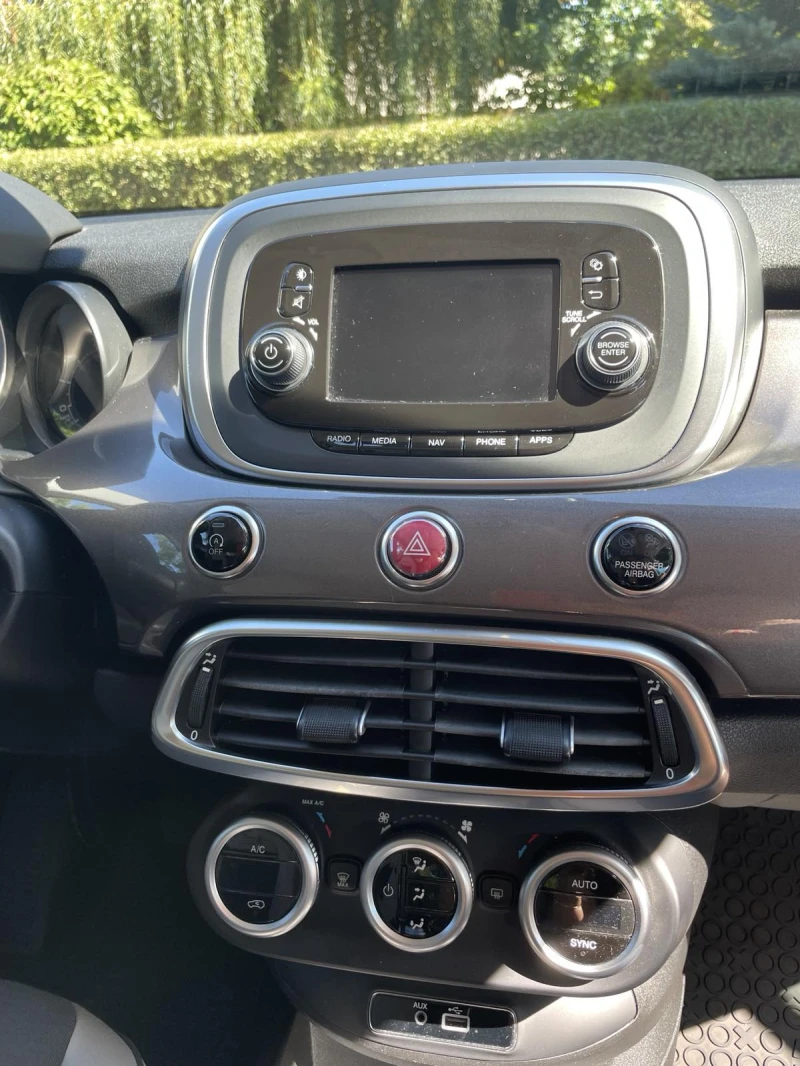 Fiat 500X 1.4 DCT - Първи Собственик, снимка 8 - Автомобили и джипове - 52824993