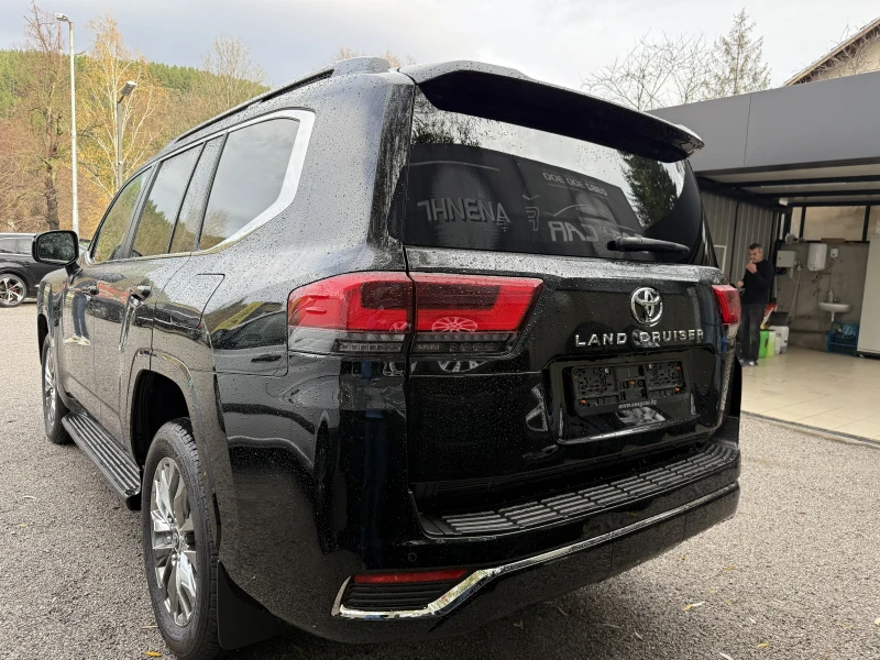 Toyota Land cruiser Land Cruiser 300 Фабрично нова, снимка 13 - Автомобили и джипове - 52705775