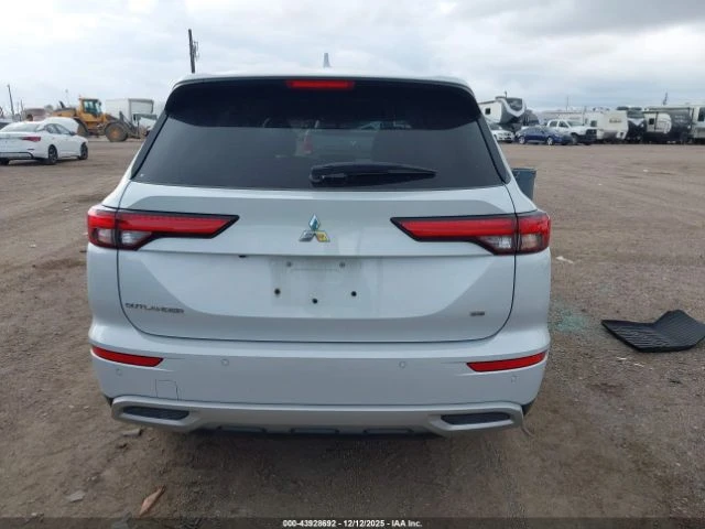 Mitsubishi Outlander SE 2.5 2WD - изображение 9