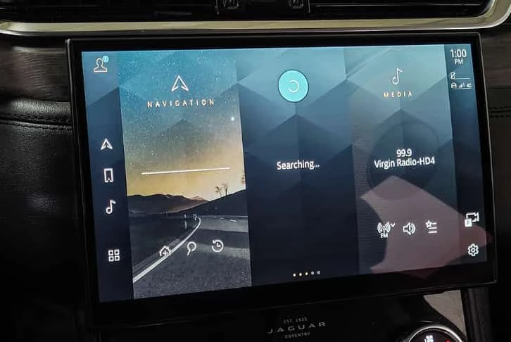 Jaguar F-PACE * P250 S * * R Dynamic S * ПРЕДСТАВИТЕЛСТВО * ПОДГ, снимка 9 - Автомобили и джипове - 54021131