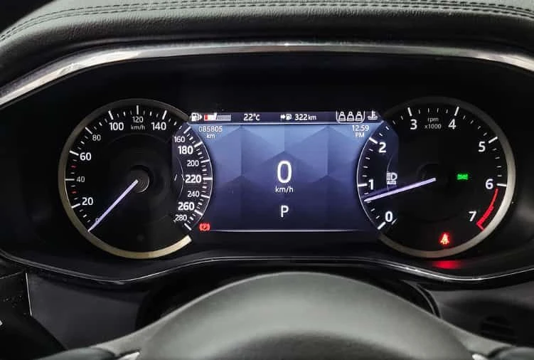 Jaguar F-PACE * P250 S * * R Dynamic S * ПРЕДСТАВИТЕЛСТВО * ПОДГ, снимка 8 - Автомобили и джипове - 54021131