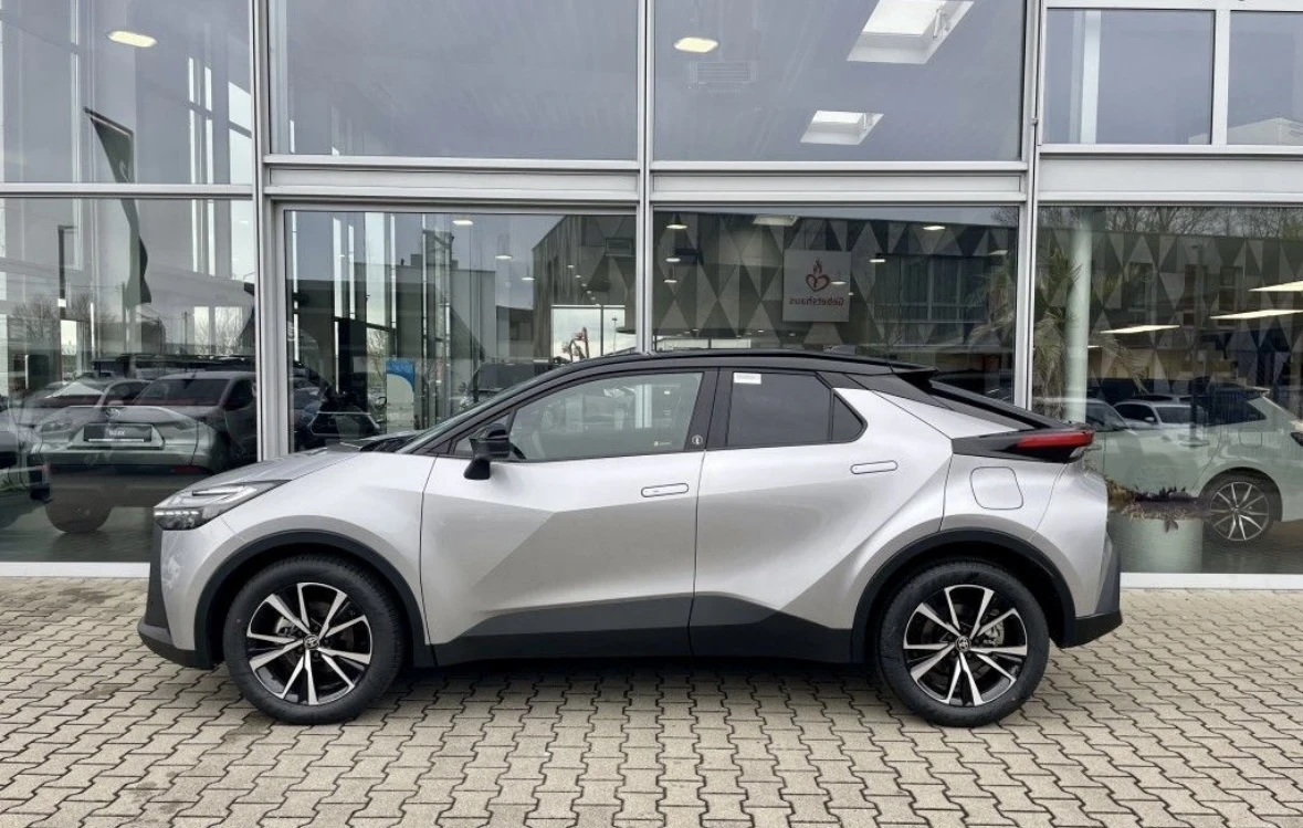 Toyota C-HR 1.8Hybrid 140 кс. Наличен ! Нов в Гаранция  - изображение 4