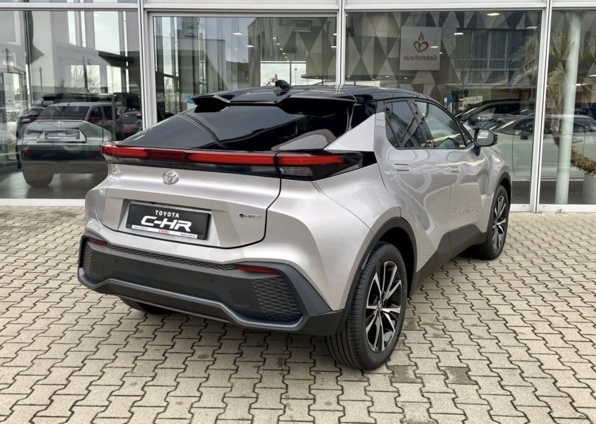 Toyota C-HR 1.8Hybrid 140 кс. Наличен ! Нов в Гаранция  - изображение 7